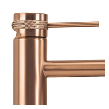 Fürdőszobai csaptelep Rea Lungo Grip Brush Copper high