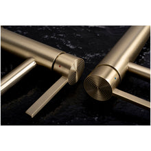 Fürdőszobai csaptelep Rea Foster Brush Gold High