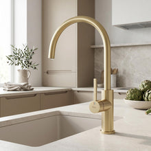 Konyhai csaptelep REA Rivo Brush Gold