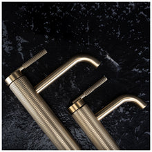 Fürdőszobai csaptelep Rea Argon Brush Gold high