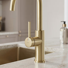 Konyhai csaptelep REA Rivo Brush Gold