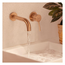 Falra szerelhető csaptelep Rea Lungo Copper Brush + BOX