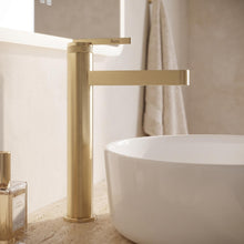 Fürdőszobai csaptelep Rea Grace Brush Gold High